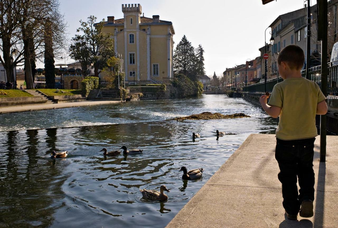 Paradis Doré LʼIsle-sur-la-Sorgue Exterior foto